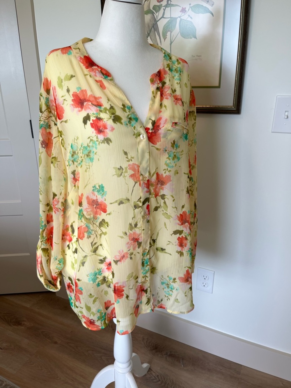 Floral blouse: Kut From The Kloth - Picture 2 of 5